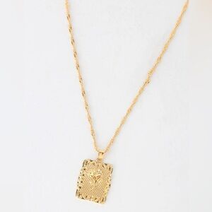 Lulu's Gold Rose Pendant Necklace & Twisted Chain
